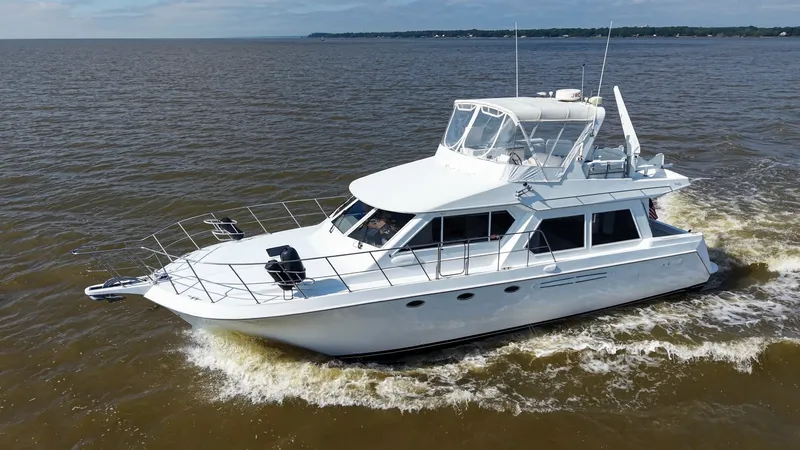 Slide: The Image of 2001 48 Navigator 4800 Classic Maggie B Portside (2) - 6857924