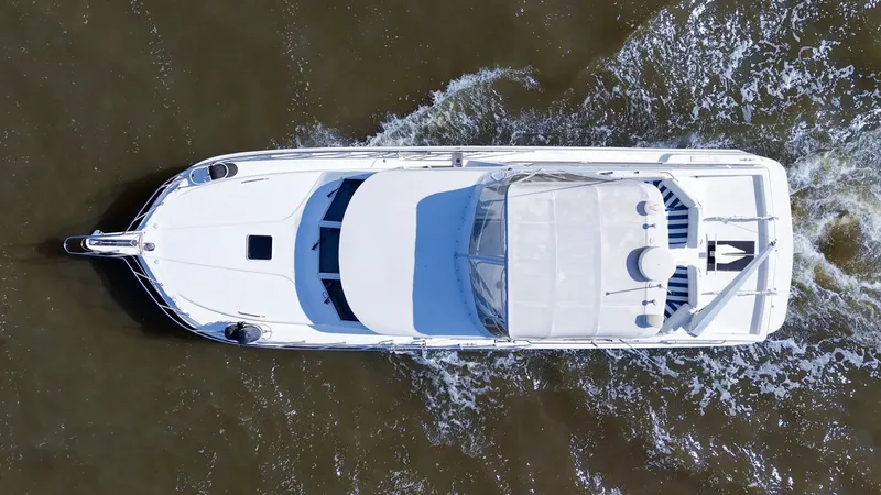 Slide: The Image of 2001 48 Navigator 4800 Classic Maggie B Overview - 6857928