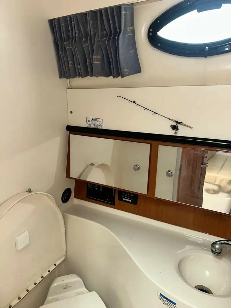 Slide: The Image of Wellcraft Coastal 330 2004 - 6379133