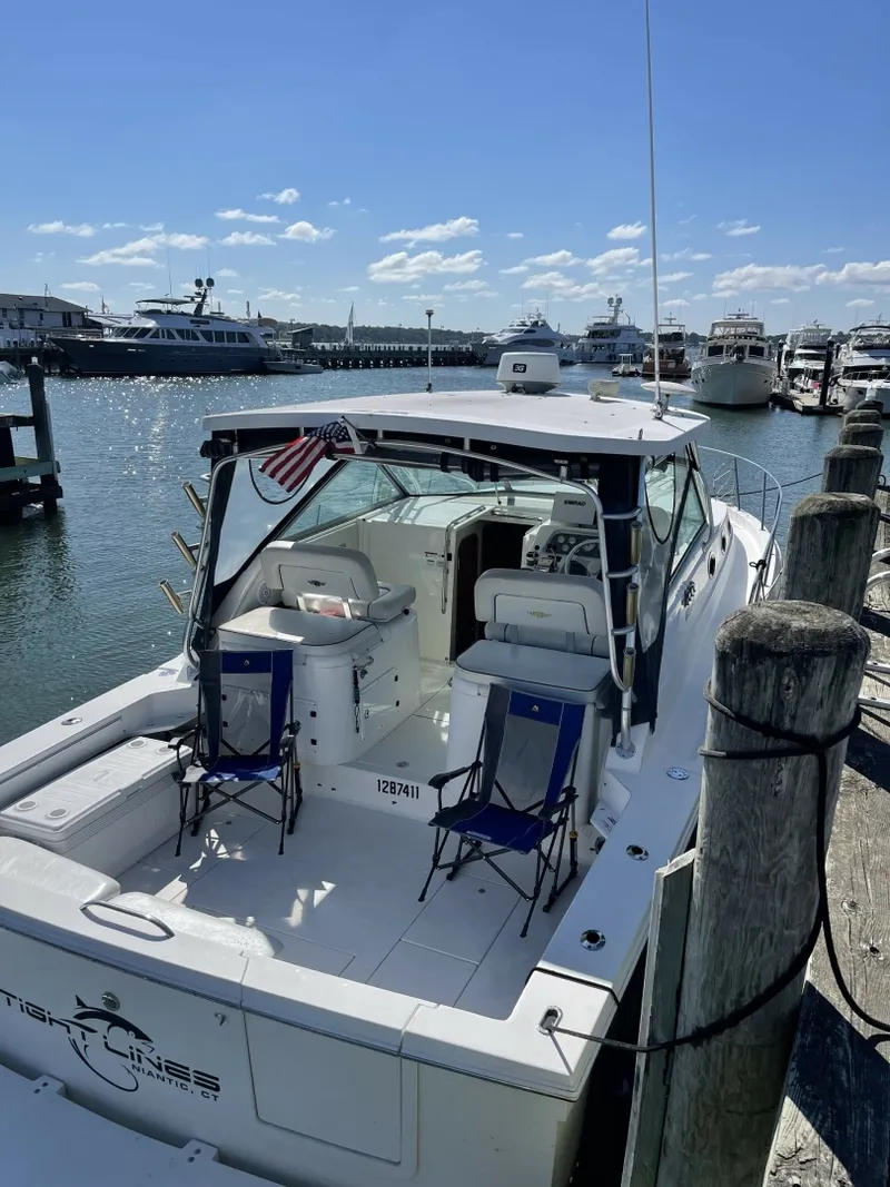 Slide: The Image of Wellcraft Coastal 330 2004 - 6379136