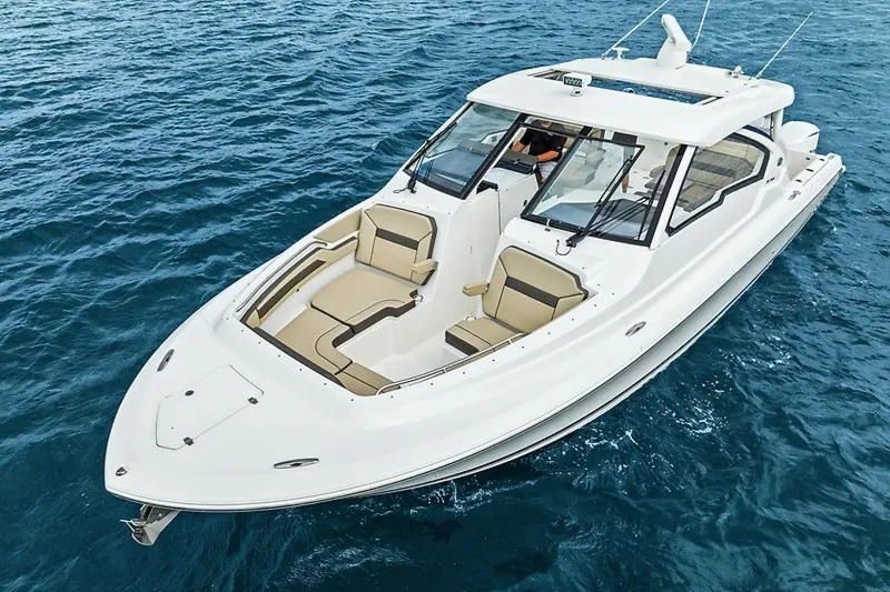 The Image of Pursuit 365 Dual Console 2021 - 6379375