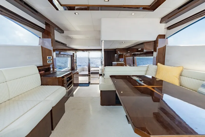 Slide: The Image of Galeon 550 Fly 2017 - 6715323