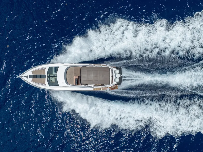 Slide: The Image of Galeon 550 Fly 2017 - 6715295