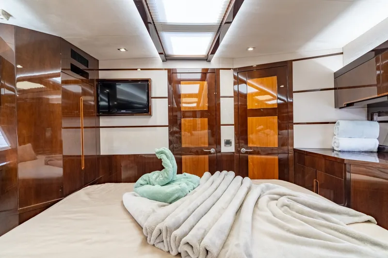 Slide: The Image of Galeon 550 Fly 2017 - 6715348