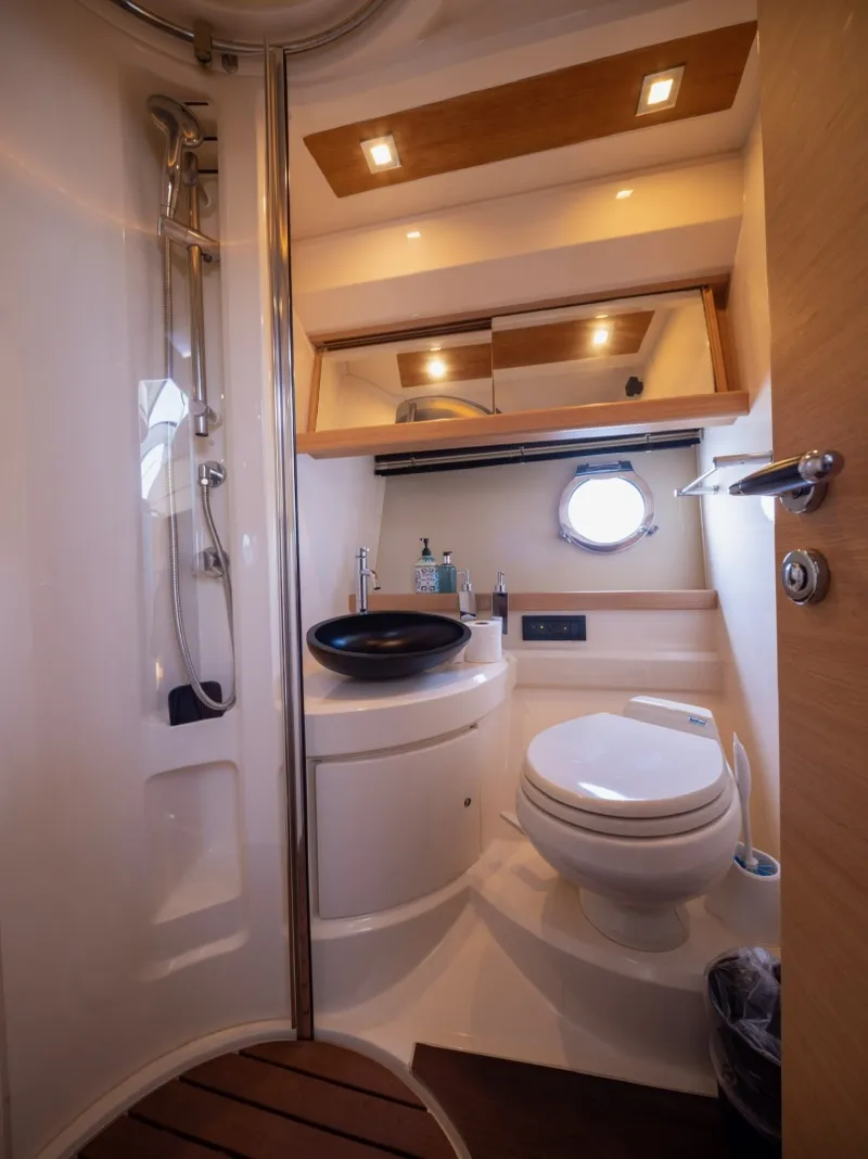 Slide: The Image of Azimut 43 Flybridge 2007 - 6380287