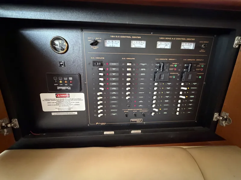 Slide: The Image of Cruisers 3780 Express 2001 - 6381093