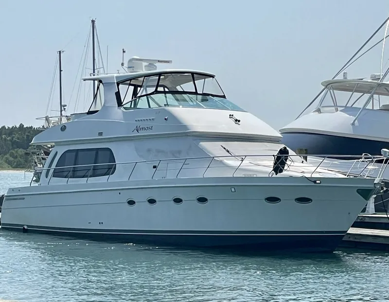 The Image of Carver Yachts 56 2006 - 6382005