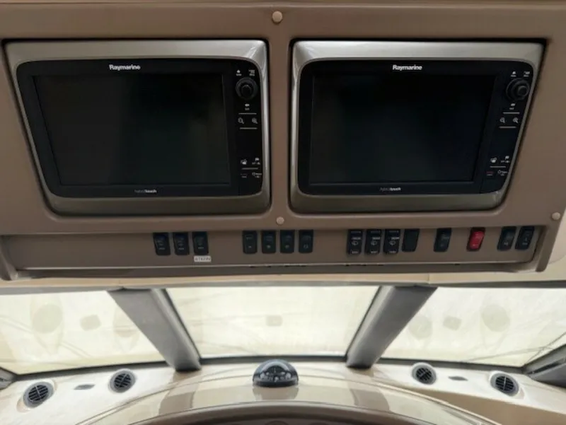 Slide: The Image of Overhead electronics - 7164053