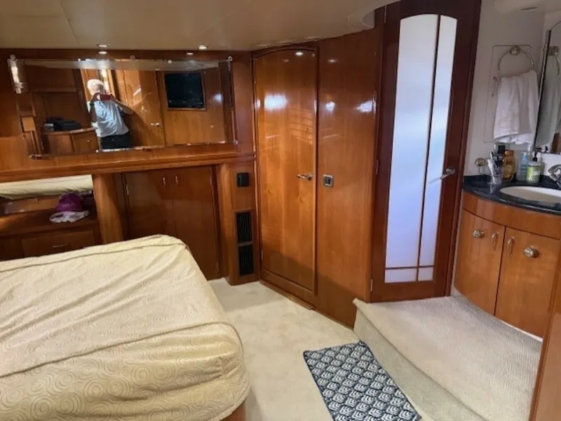 Slide: The Image of master stateroom - 7164073