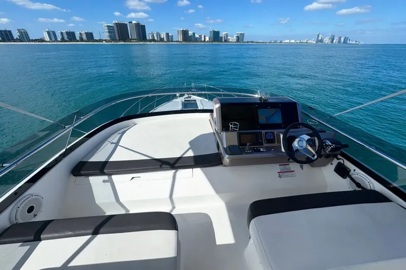 Slide: The Image of Galeon 420 Fly 2016 - 6382461