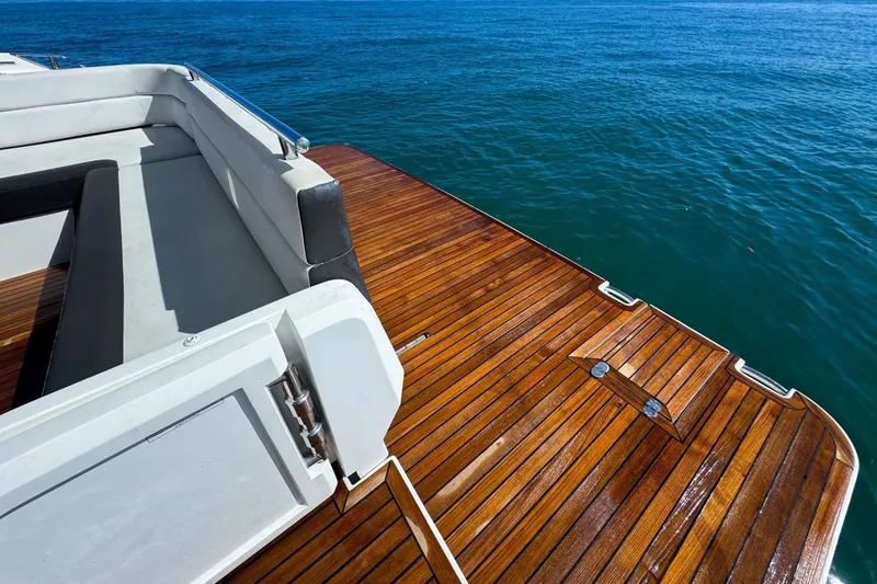 Slide: The Image of Galeon 420 Fly 2016 - 6382469