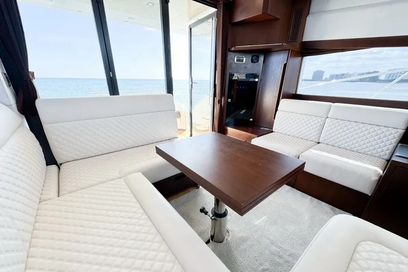 Slide: The Image of Galeon 420 Fly 2016 - 6382476