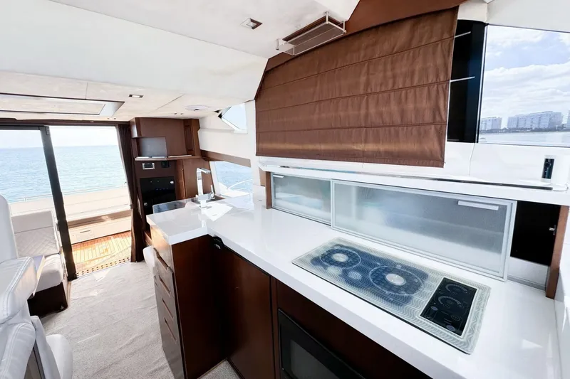 Slide: The Image of Galeon 420 Fly 2016 - 6382478