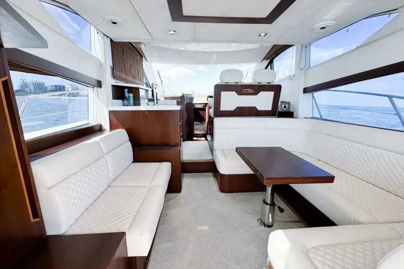 Slide: The Image of Galeon 420 Fly 2016 - 6382480