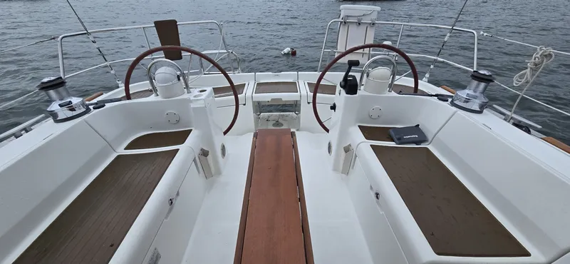 Slide: The Image of Beneteau 473 2002 - 6518206