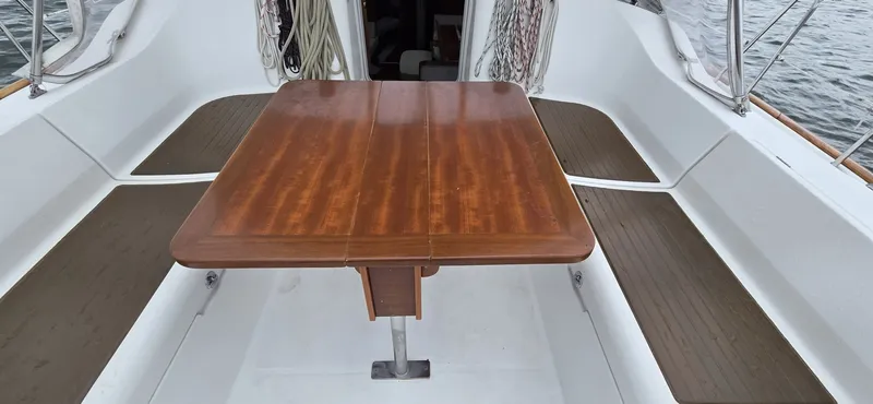 Slide: The Image of Beneteau 473 2002 - 6518169