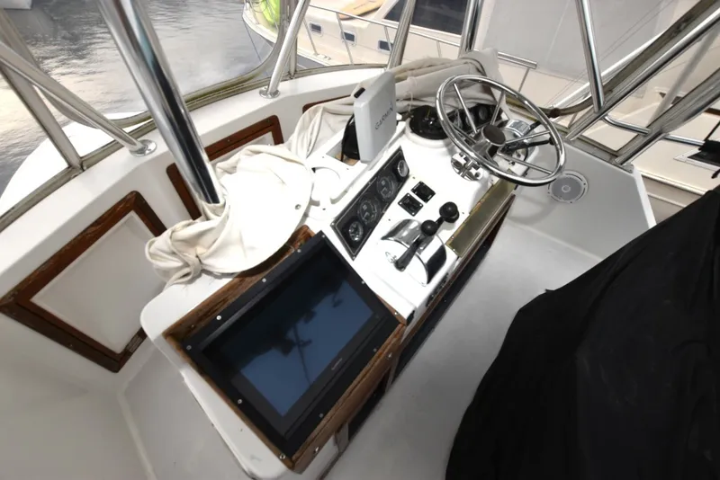 Slide: The Image of Blackfin 32 Sportfisherman 1981 - 6388801