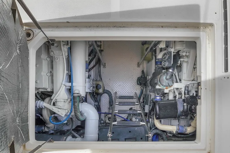 Slide: The Image of Sea Ray 460 Sundancer 2004 - 6389941