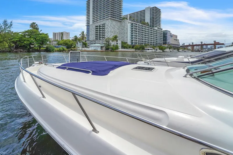 Slide: The Image of Sea Ray 460 Sundancer 2004 - 6389916