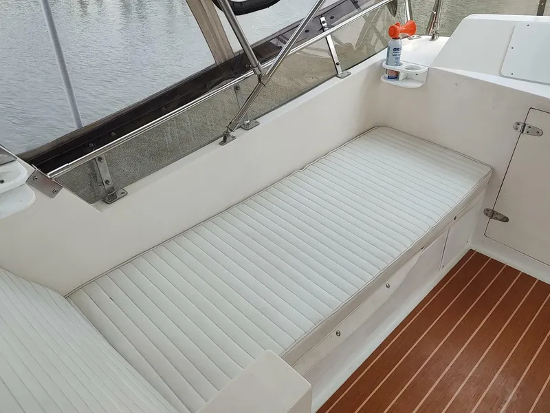 Slide: The Image of Hyatt Double Cabin Motoryacht 1989 - 6391131