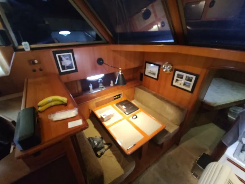 Slide: The Image of Hyatt Double Cabin Motoryacht 1989 - 6391174