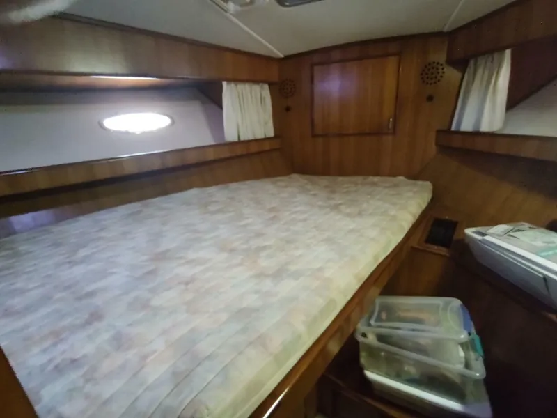 Slide: The Image of Hyatt Double Cabin Motoryacht 1989 - 6391191