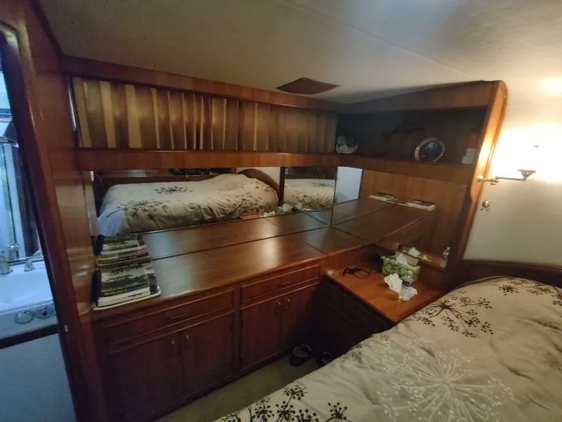 Slide: The Image of Hyatt Double Cabin Motoryacht 1989 - 6391196