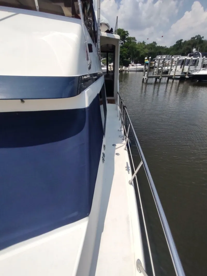 Slide: The Image of Hyatt Double Cabin Motoryacht 1989 - 6391210