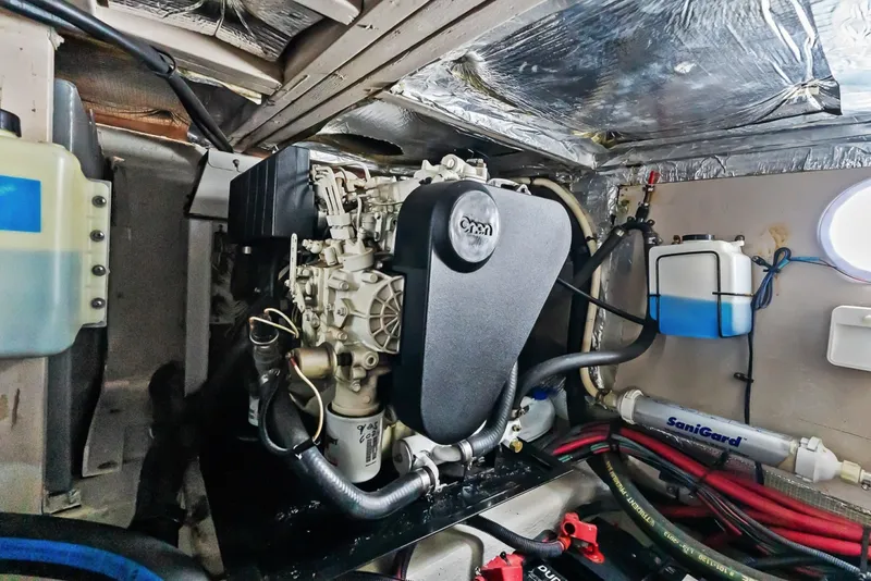 Slide: The Image of Genset - 6505513