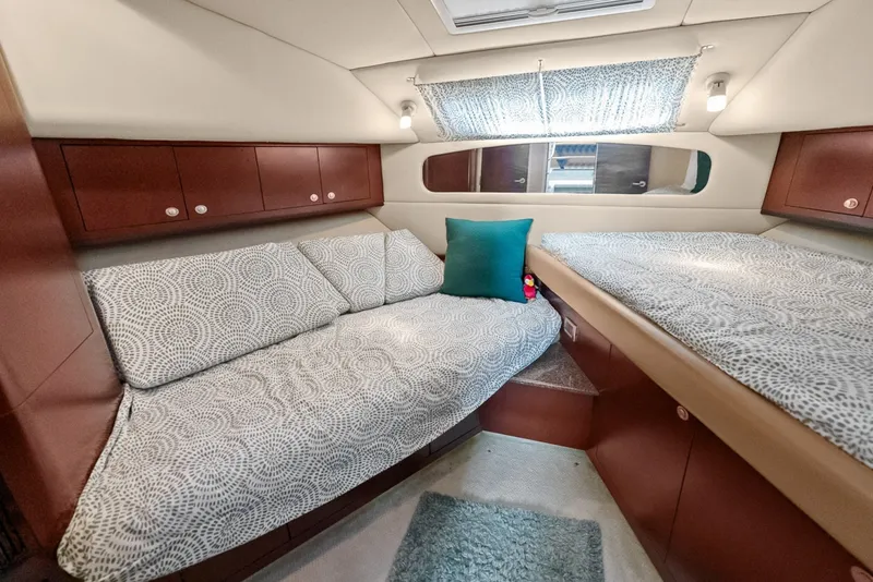 Slide: The Image of VIP Berth - 6505549