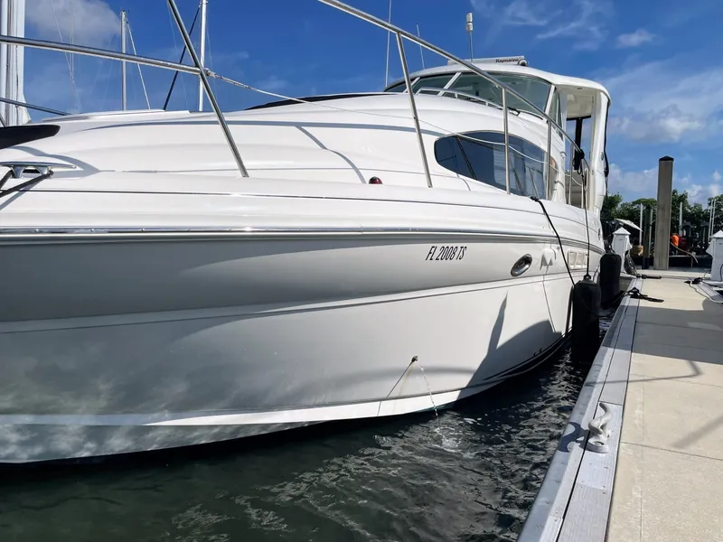 Slide: The Image of Sea Ray 40MY 2007 - 6395264