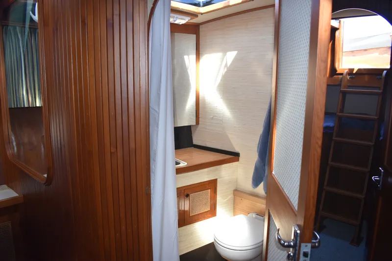 Slide: The Image of Midnight Lace 44 Flybridge Rumrunner 1987 - 6396816
