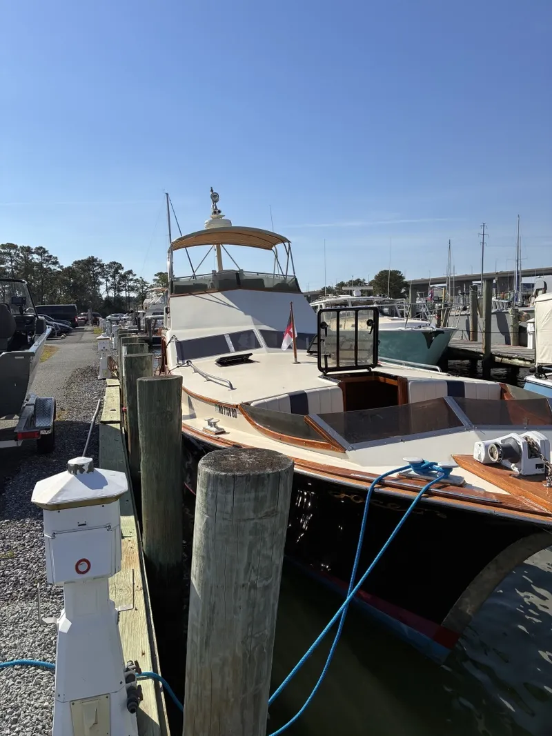 Slide: The Image of Midnight Lace 44 Flybridge Rumrunner 1987 - 6396801