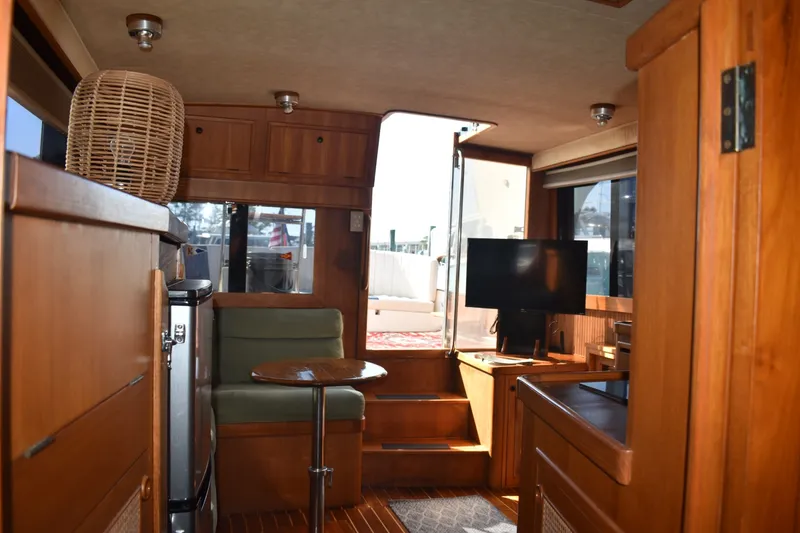 Slide: The Image of Midnight Lace 44 Flybridge Rumrunner 1987 - 6396808