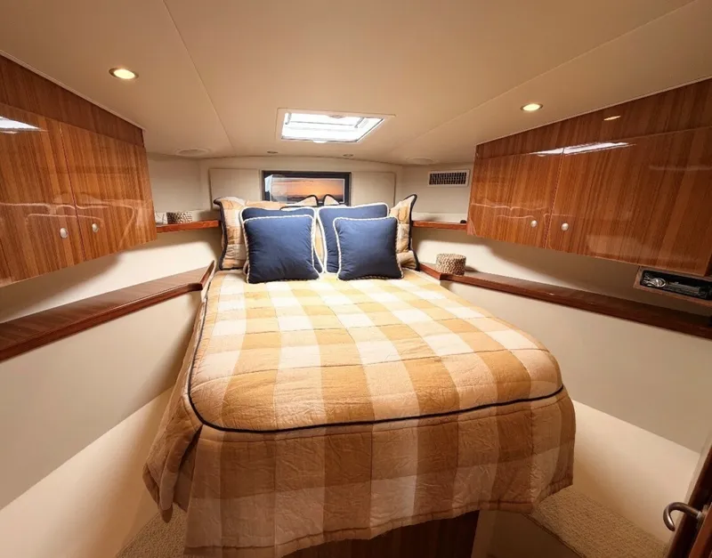 Slide: The Image of Viking 42 UNREEL - Stateroom 2015 Viking 42 Open UNREEL - 6493035