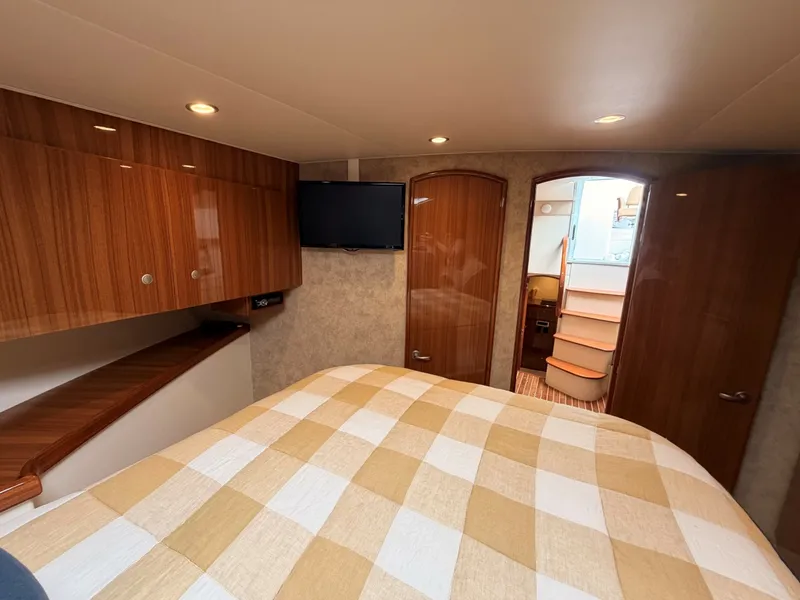 Slide: The Image of Viking 42 UNREEL - Stateroom 2015 Viking 42 Open UNREEL - 6397253