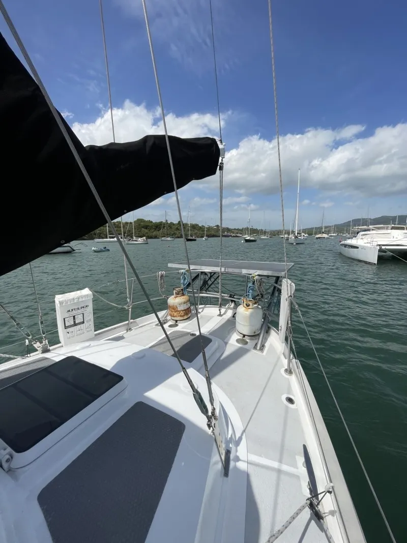 Slide: The Image of Challenger 42 MotorSailor 1974 - 6406197