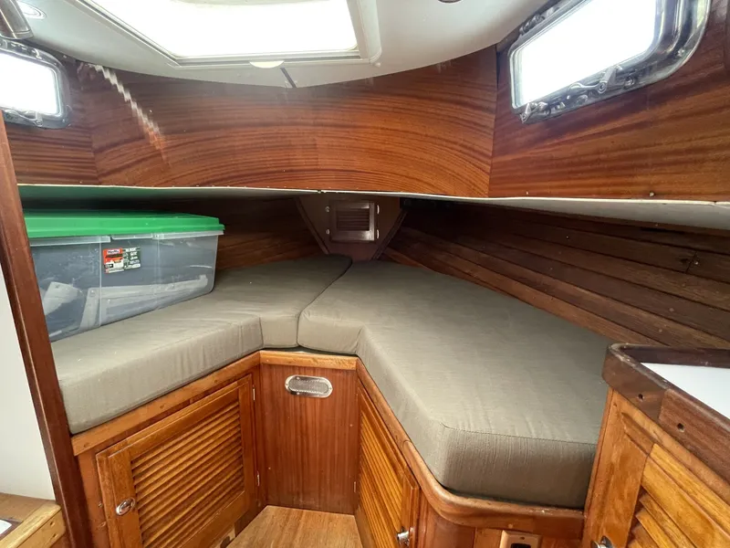 Slide: The Image of Challenger 42 MotorSailor 1974 - 6406206
