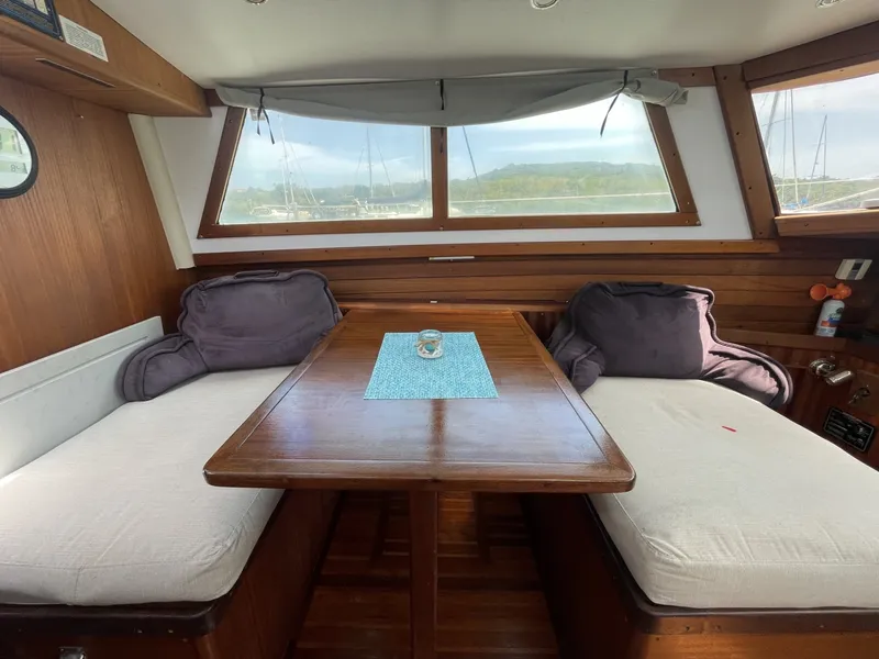 Slide: The Image of Challenger 42 MotorSailor 1974 - 6406209