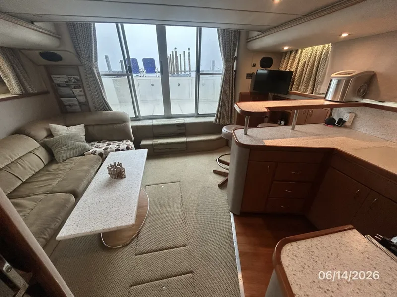 Slide: The Image of 42' Cruisers salon aft - 6419325