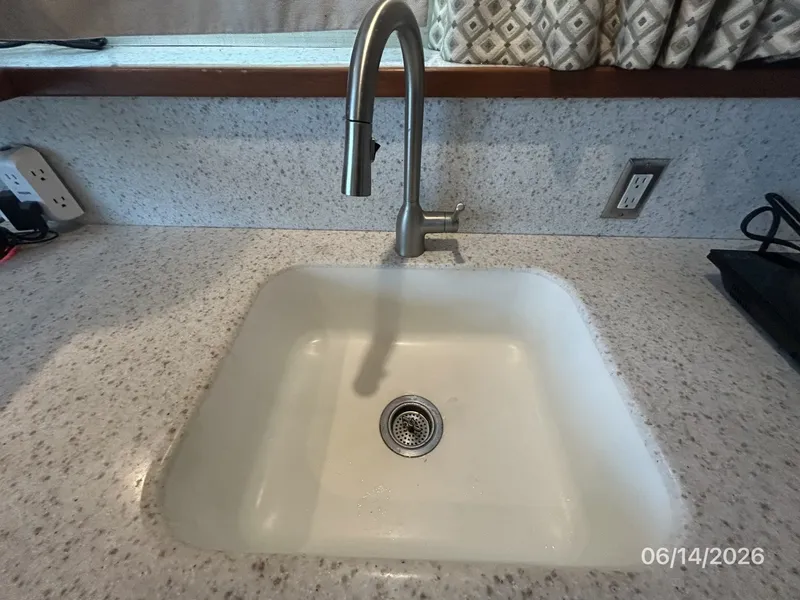 Slide: The Image of 42' Cruisers galley sink - 6419316