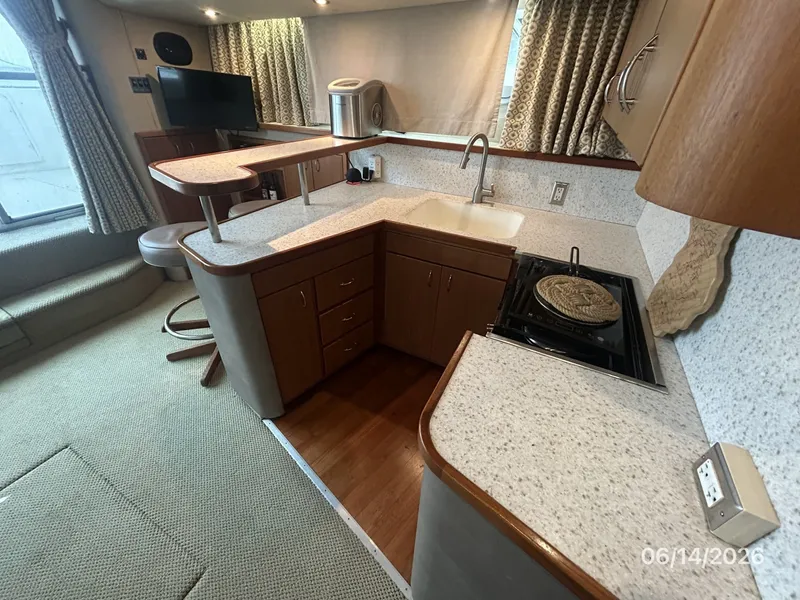 Slide: The Image of 42' Cruisers galley3 - 6419312