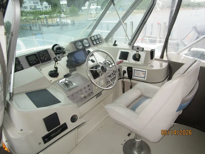 Slide: The Image of 42' Cruisers flybridge helm1 - 6419303