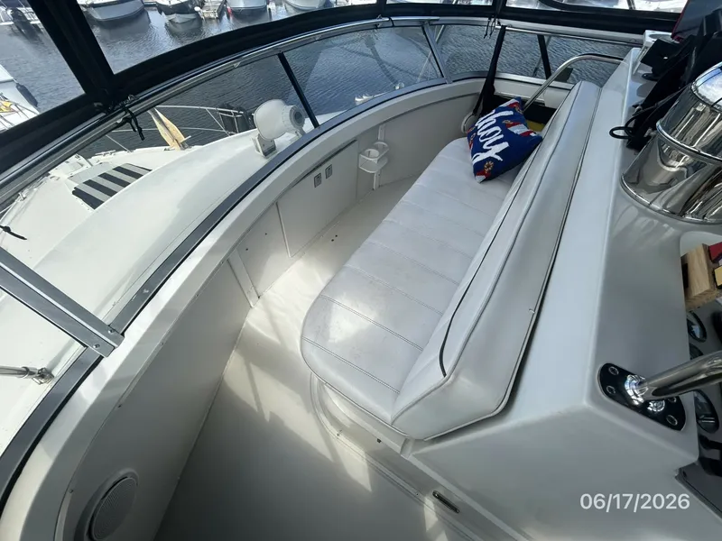 Slide: The Image of 43' Carver flybridge forward seating - 6422890
