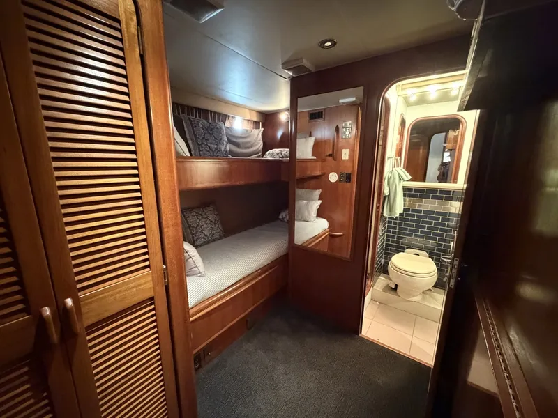 Slide: The Image of Viking Cockpit Motor Yacht 1990 - 7682534