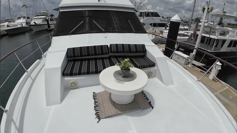 Slide: The Image of Viking Cockpit Motor Yacht 1990 - 7682557