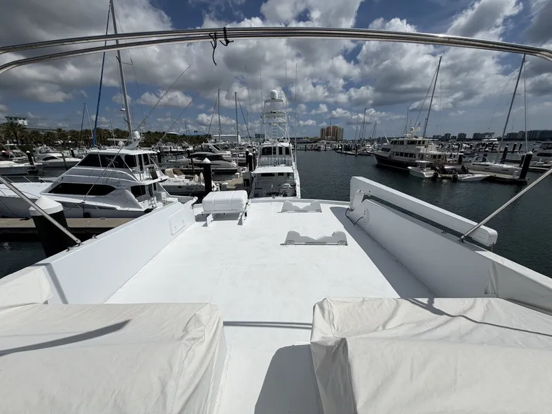 Slide: The Image of Viking Cockpit Motor Yacht 1990 - 7682558
