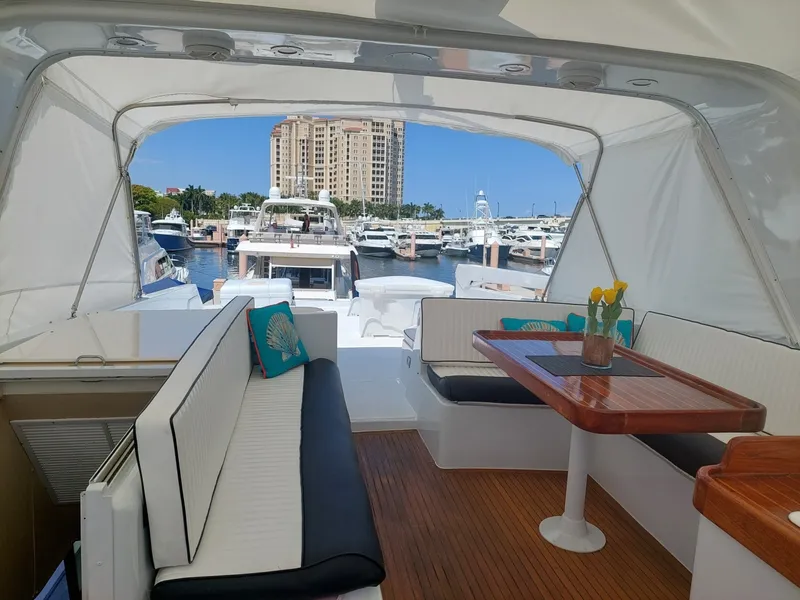 Slide: The Image of Viking Cockpit Motor Yacht 1990 - 7682555