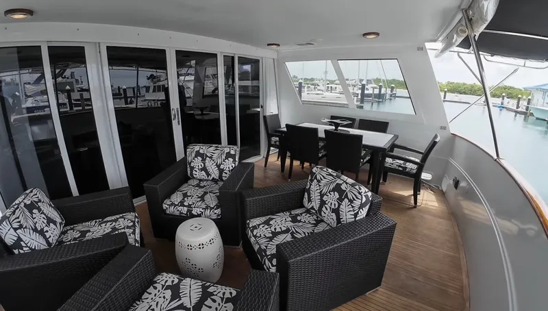 Slide: The Image of Viking Cockpit Motor Yacht 1990 - 6455088