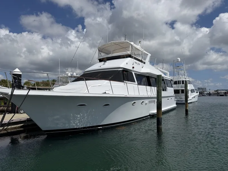 Slide: The Image of Viking Cockpit Motor Yacht 1990 - 7682564
